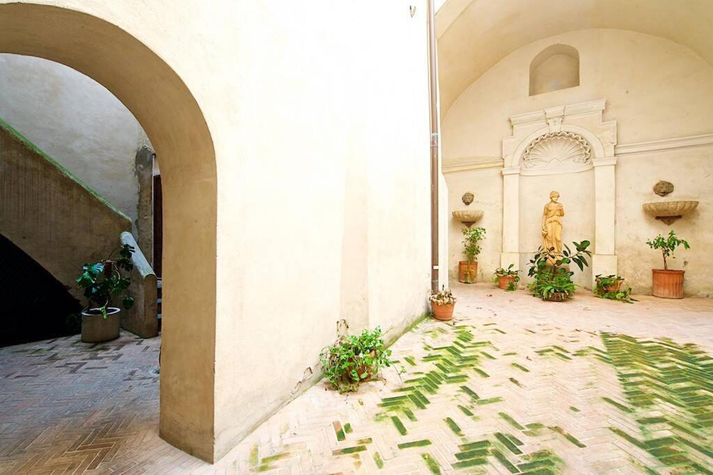 Campo De Fiori - 2 Apartamento *